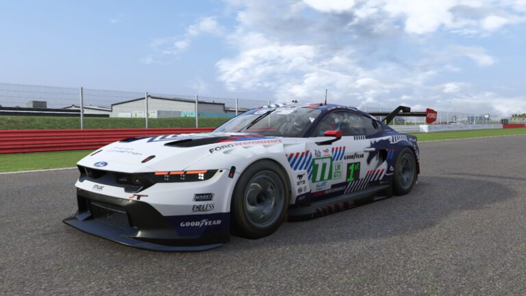 FORD MUSTANG LMGT3
